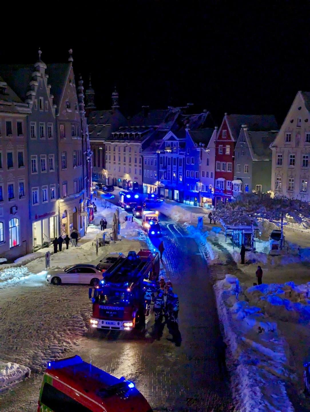 Schneefall führt zu zahlreichen Einsätzen
